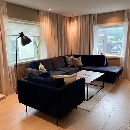 Διαμέρισμα Beautiful Close To Centre Τρόμσο